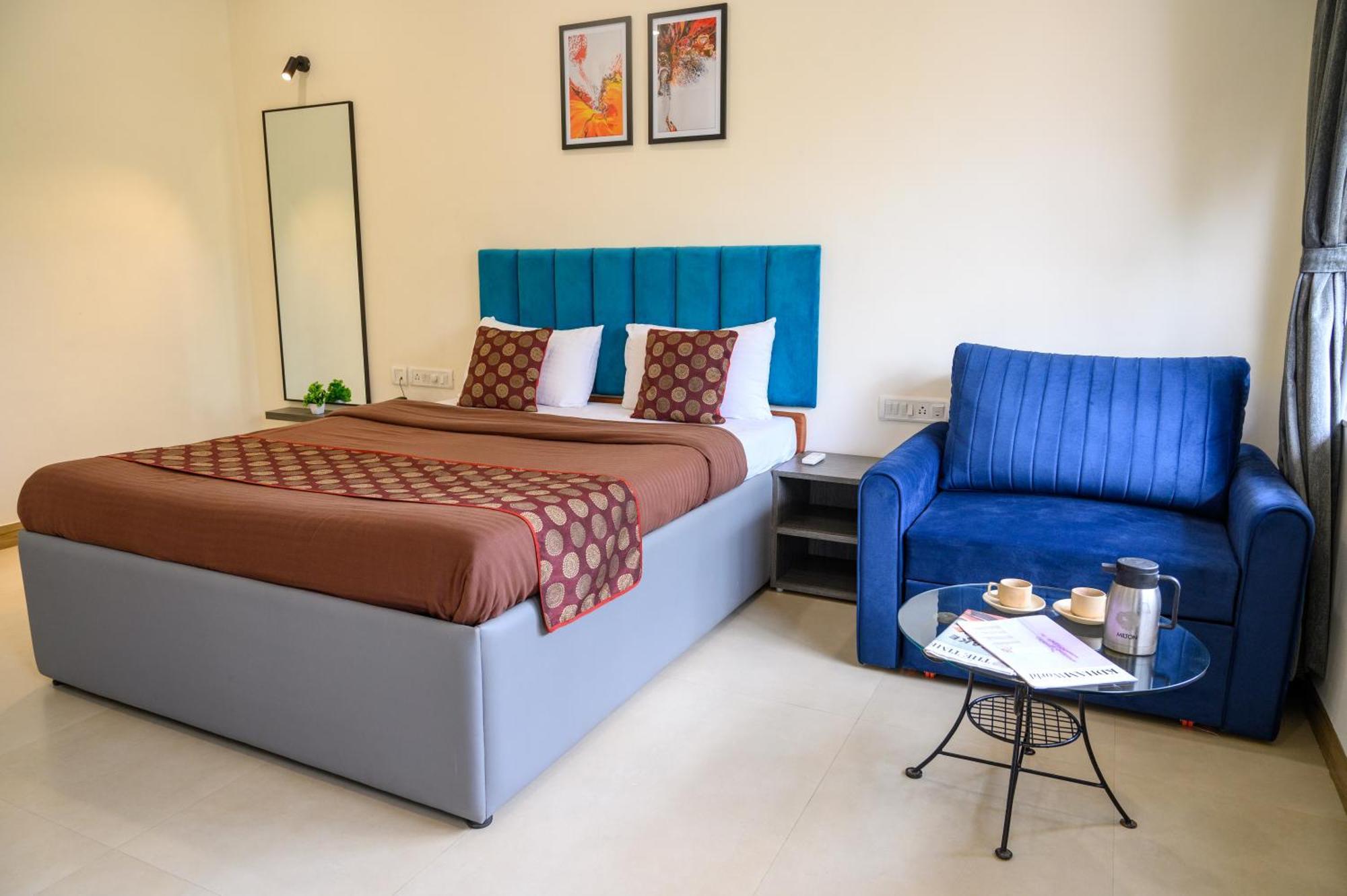 Girivihar Holiday Club - Pure Veg Lonavala Ngoại thất bức ảnh