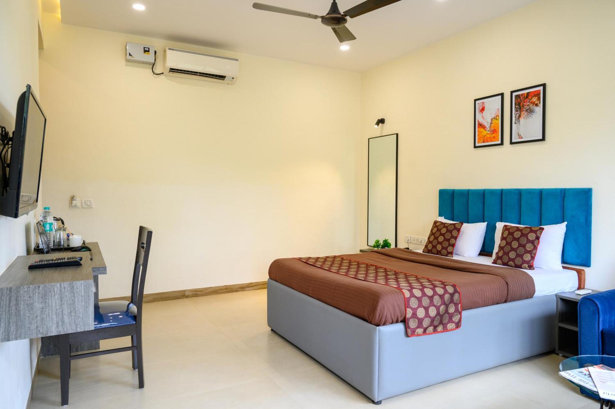 Girivihar Holiday Club - Pure Veg Lonavala Ngoại thất bức ảnh