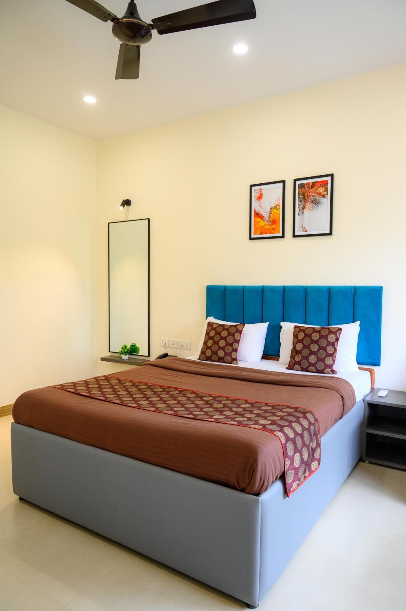 Girivihar Holiday Club - Pure Veg Lonavala Ngoại thất bức ảnh